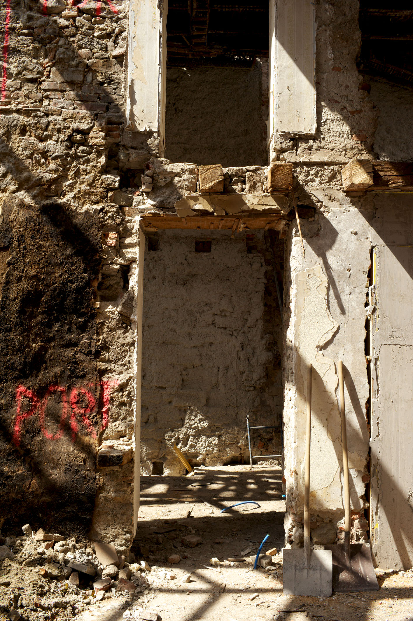 E10303  |  MplusV  |  Chantier Rue St. Francois, Lausanne